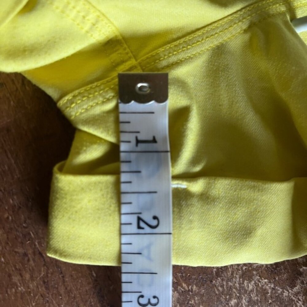 Lululemon yellow spring break size 4 - Picture 7 of 8